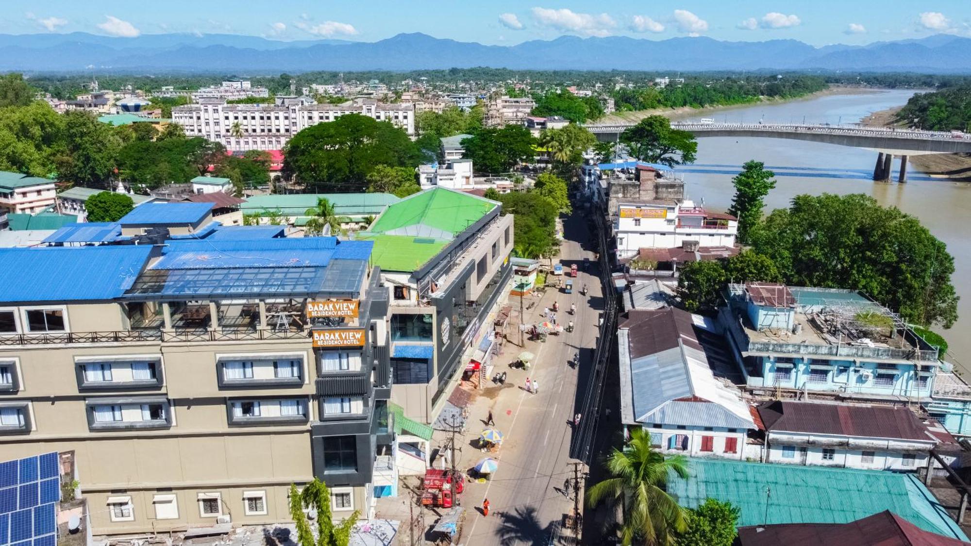 Hotel Barak View Residency Silchar Zewnętrze zdjęcie